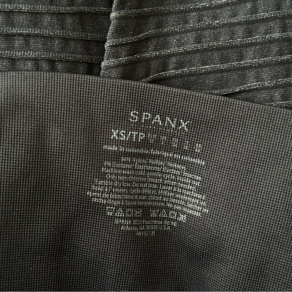SPANX Look At Me Now Seamless Moto Leggings Indigo Sky - Picture 6 of 6